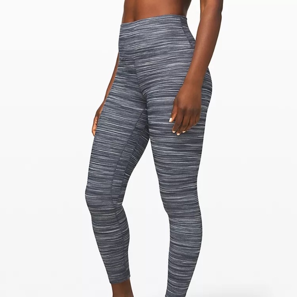 Lululemon Wunder Train High-Rise Tight 28" Size 6, Black and White Multicolor